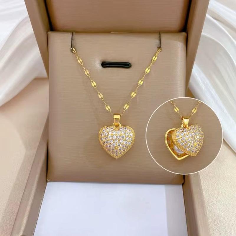 Luna Bloom Butterfly Tassel Necklace – Grace in Every GlimmerA Dance of Light, Elegance, and FantasyDelicate yet bold, the Luna Bloom Butterfly Tassel Necklace is a tribute to femininity, freedom, and the beauty of fine detailRemoloxLuna Bloom Butterfly Tassel Necklace