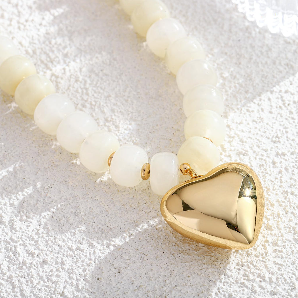 Collier plastron à perles en résine épaisses – Style moderne et minimaliste