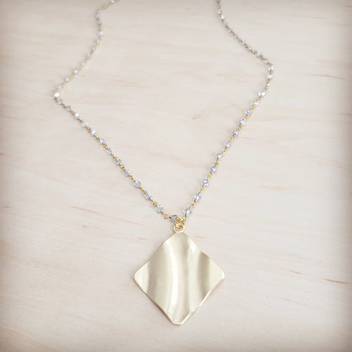 **Collier pendentif Vague Dorée 257 Mo