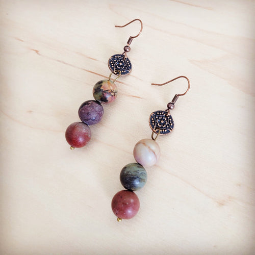 **Boucles d'oreilles pendantes en Jaspe Picasso givré 200 avant J.-C.**