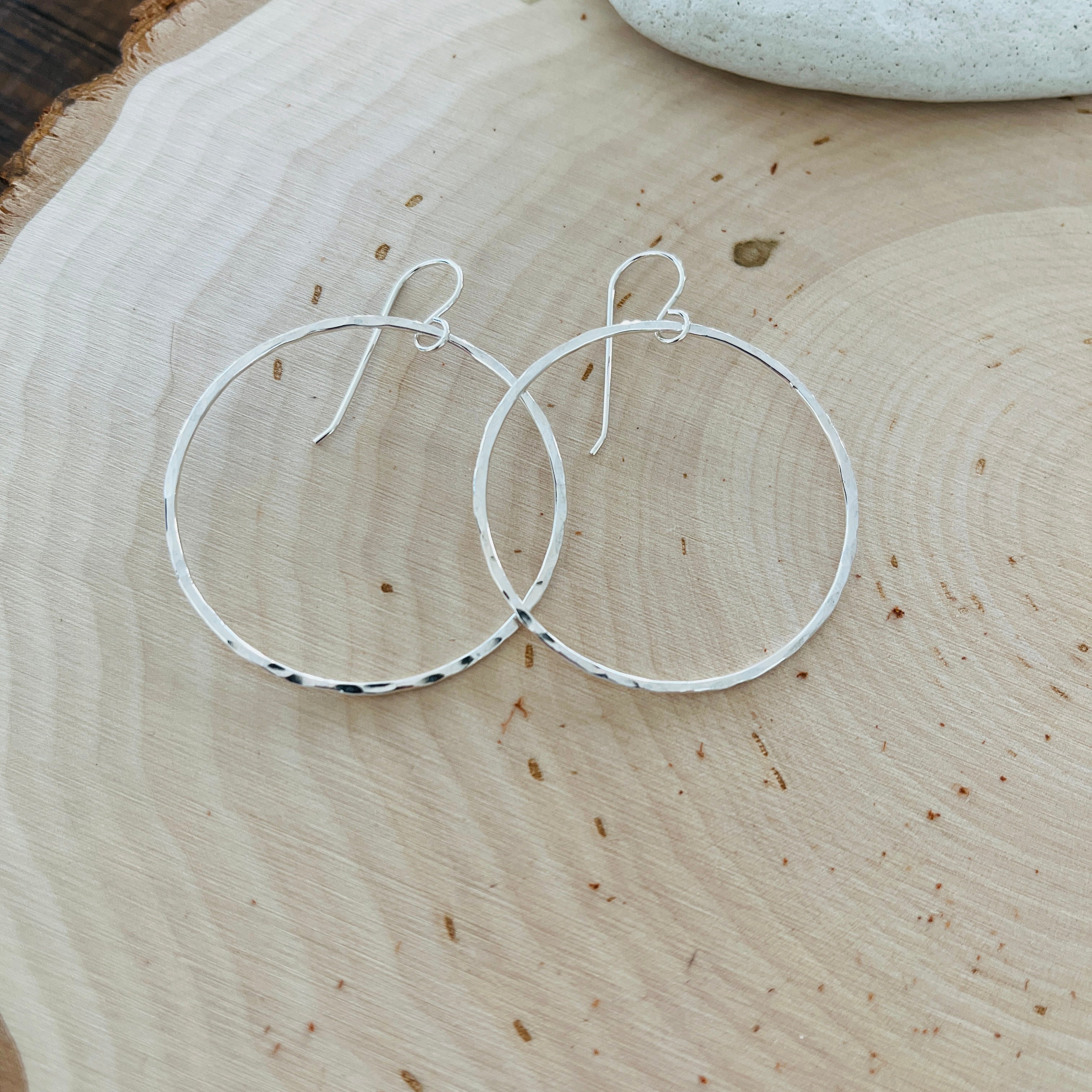 MEDIUM SKINNY BEACH HOOPS