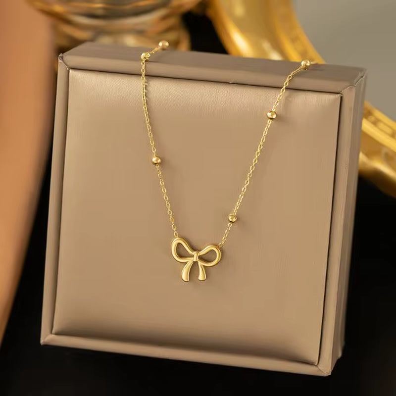 Luna Bloom Butterfly Tassel Necklace – Grace in Every GlimmerA Dance of Light, Elegance, and FantasyDelicate yet bold, the Luna Bloom Butterfly Tassel Necklace is a tribute to femininity, freedom, and the beauty of fine detailRemoloxLuna Bloom Butterfly Tassel Necklace