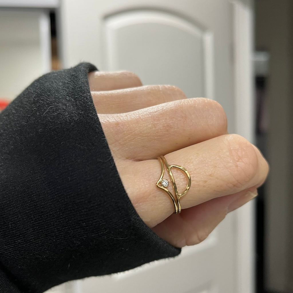 14k gold filled V CUBIC ZIRCONIA DIAMOND RING